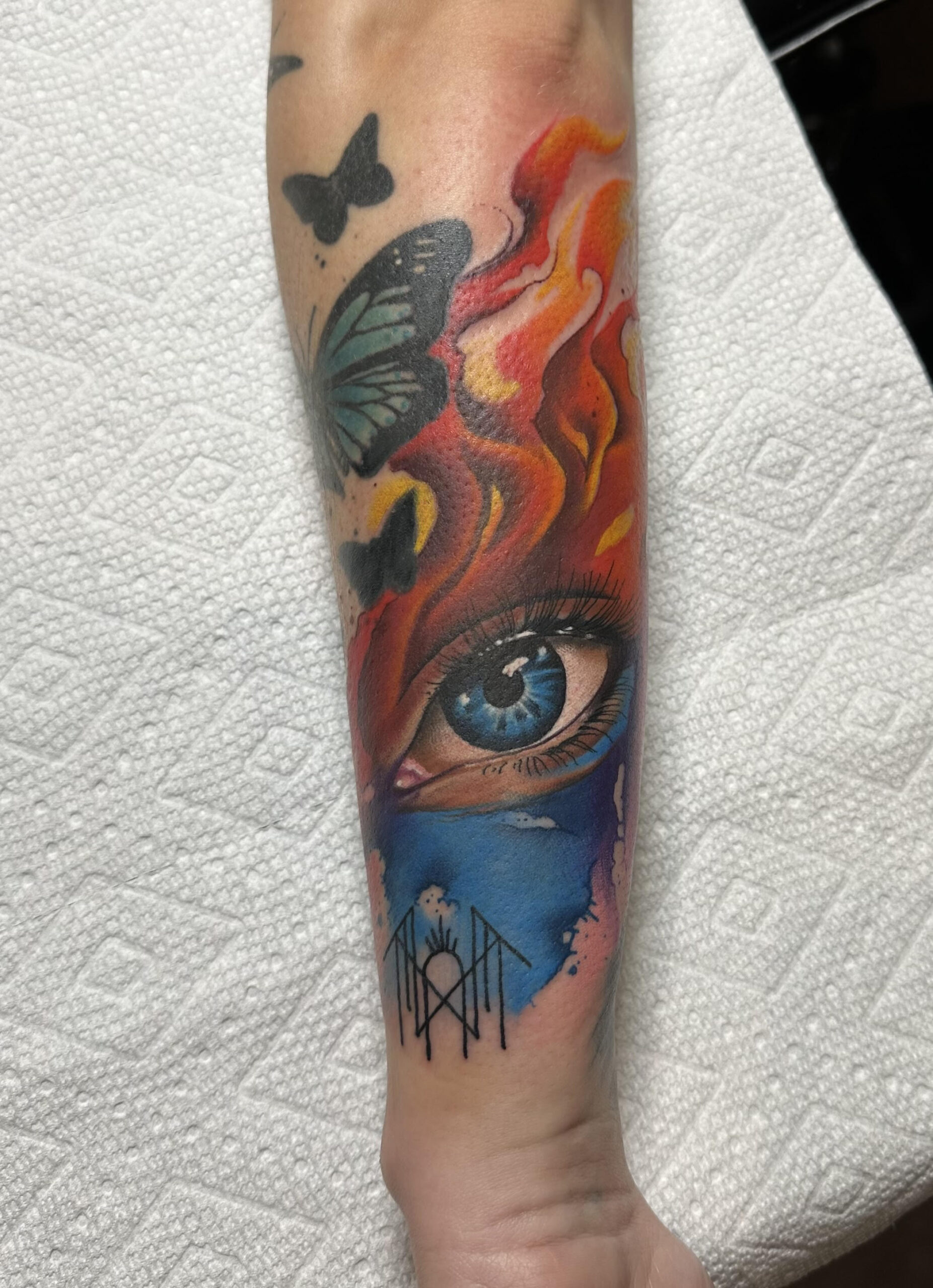 Jon Overton : Born This Way Body Art